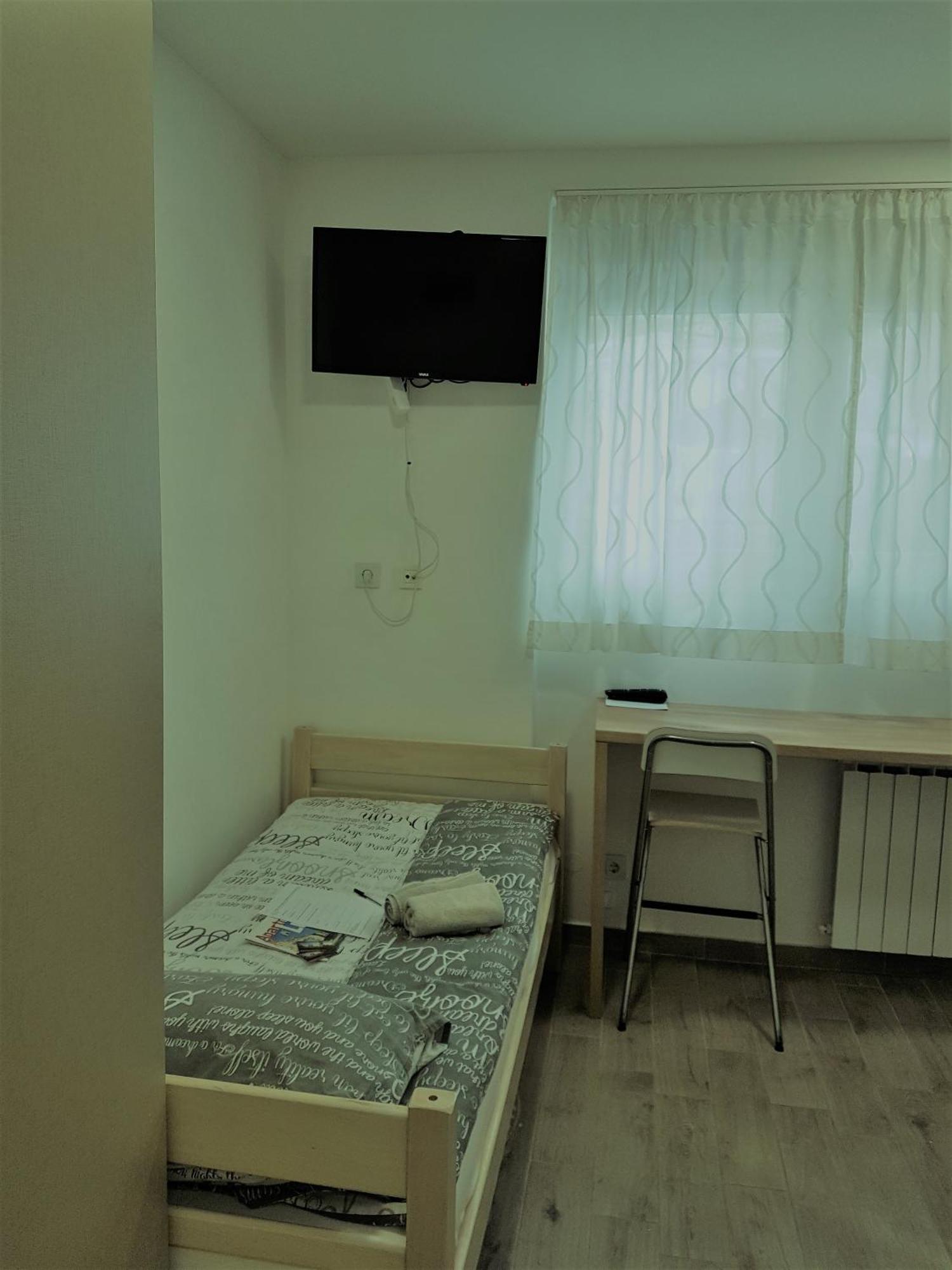 Apartments Lucky Place ซาเกร็บ ภายนอก รูปภาพ